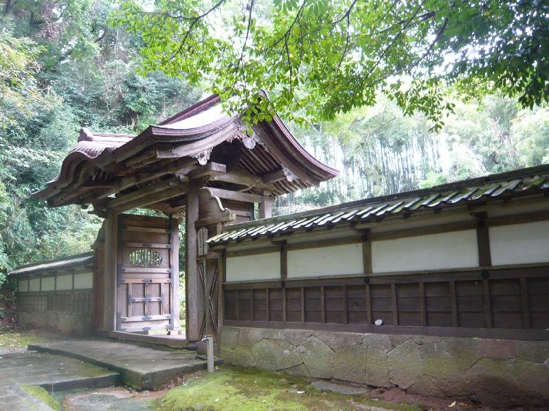 🏯 달빛 비추는 절(겟쇼지) 이미지 1